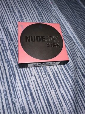 🌈3/$35🌈 Nudestix
